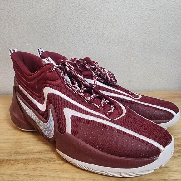 Nike Cosmic Unity 2 Shoes Mens Size 14 Burgundy Basketball Zoom DX6649-601 main image 10